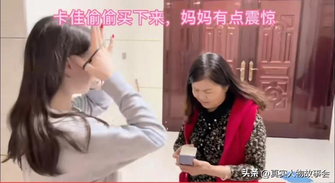 乌克兰美女远嫁福建农村，婆婆帮忙带孩子，发现当中国儿媳真幸福