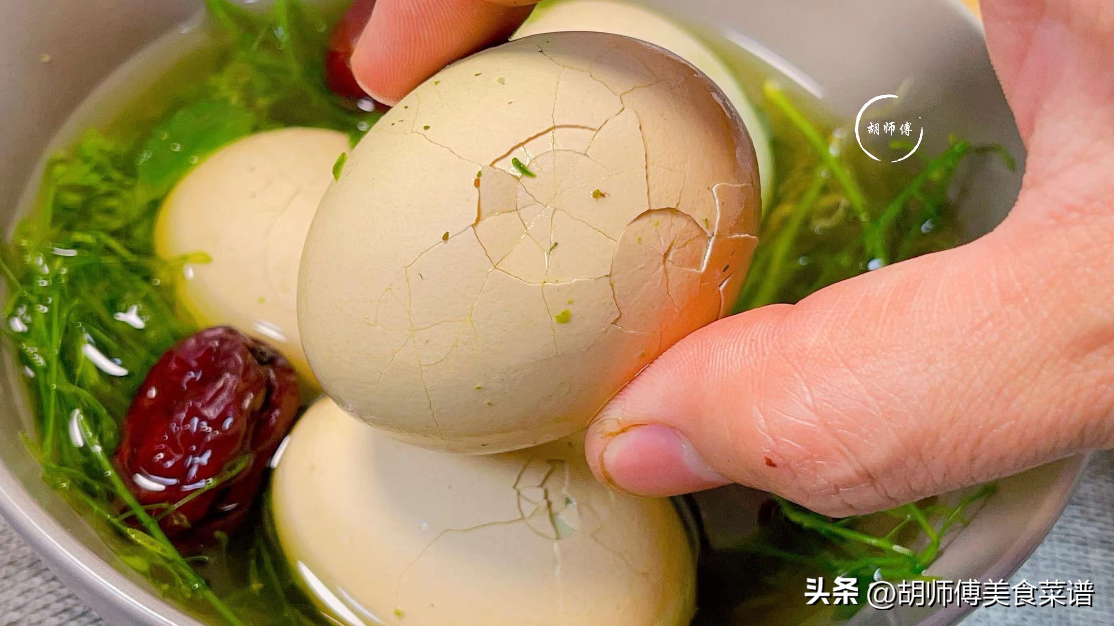 三月三熬鸡蛋有什么讲究,三月三煮蛋放什么药材