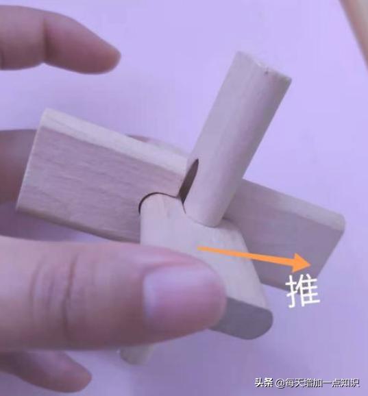 孔明锁中的鲁班锁拆法,鲁班锁孔明锁详细教程