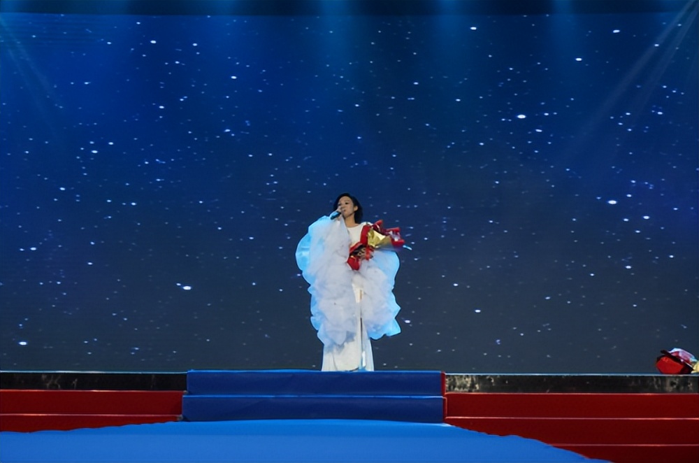 永不褪色的青春朗诵,永不褪色的青春节目