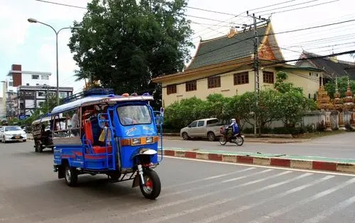 老挝有多少经商的中国人,老挝有10万湖南老乡吗