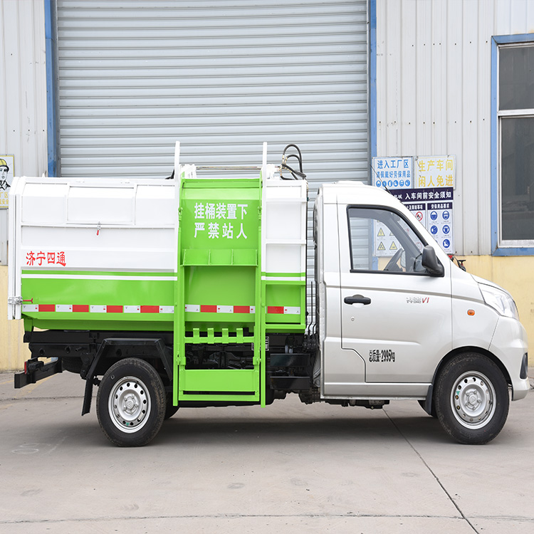 四通垃圾车,济宁四通环卫柴油垃圾车