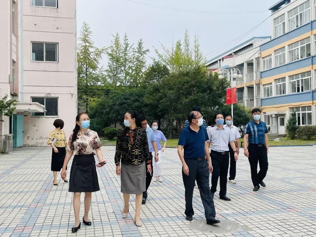 绐佺牬杩涘彇,绐佺牬杩涘彇涓嶆柇鍒涙柊