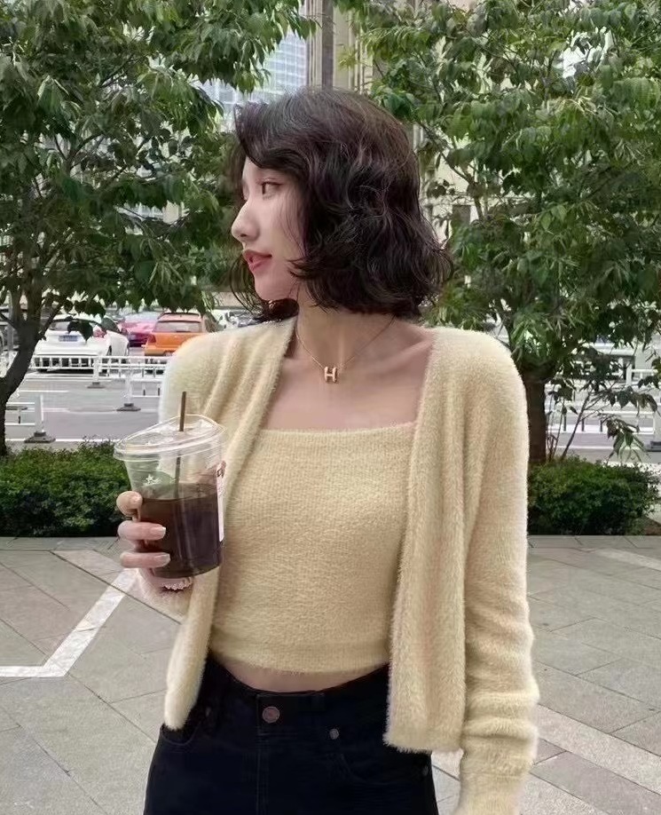 秋冬烫染发型中短发,秋冬披肩发造型短发