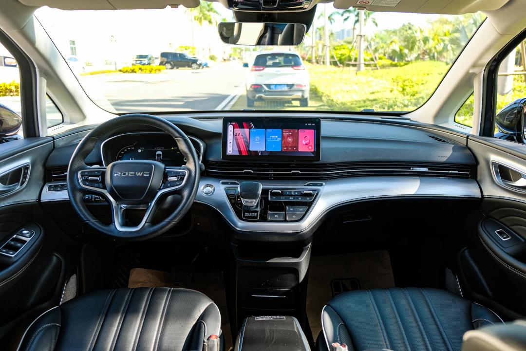 有着“越级能力”的国货MPV，会是你的菜吗？——二手荣威iMAX8