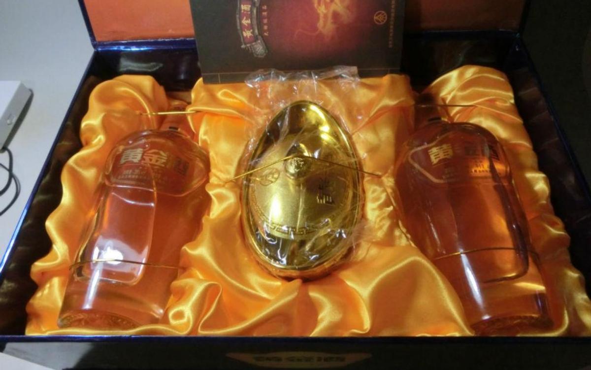 90年代央视广告最火的酒是什么酒,中国第一款广告酒