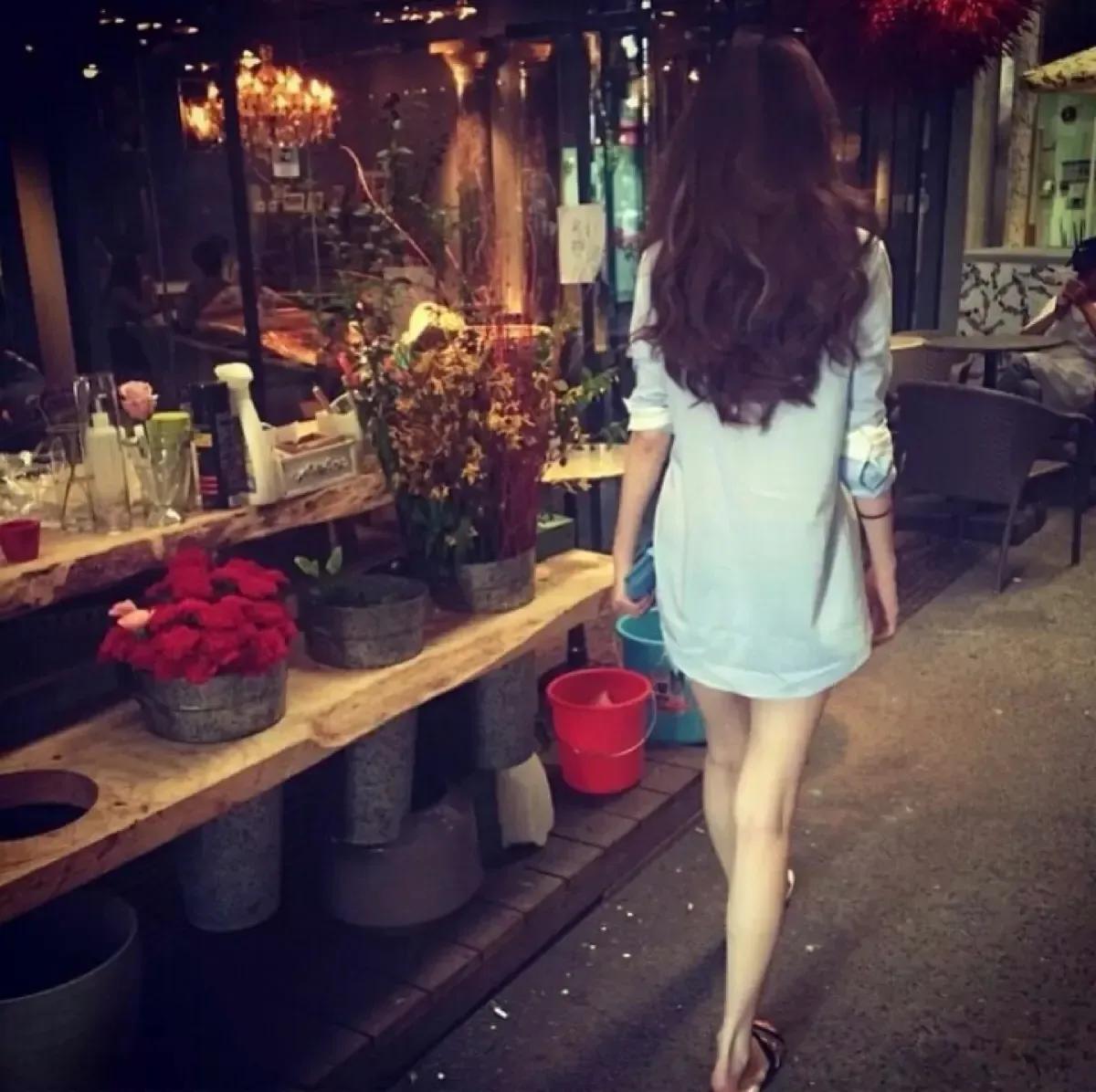 留守校花赵怡的情事,二