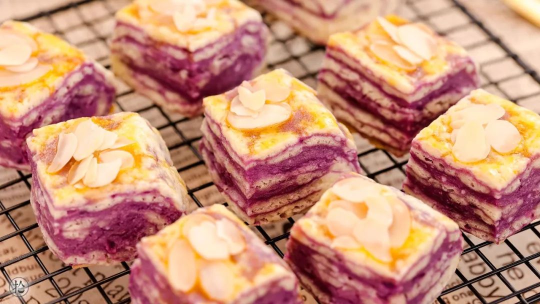 芋泥肉松三明治吃一口就会沦陷,一口就能惊艳到的香酥芋泥