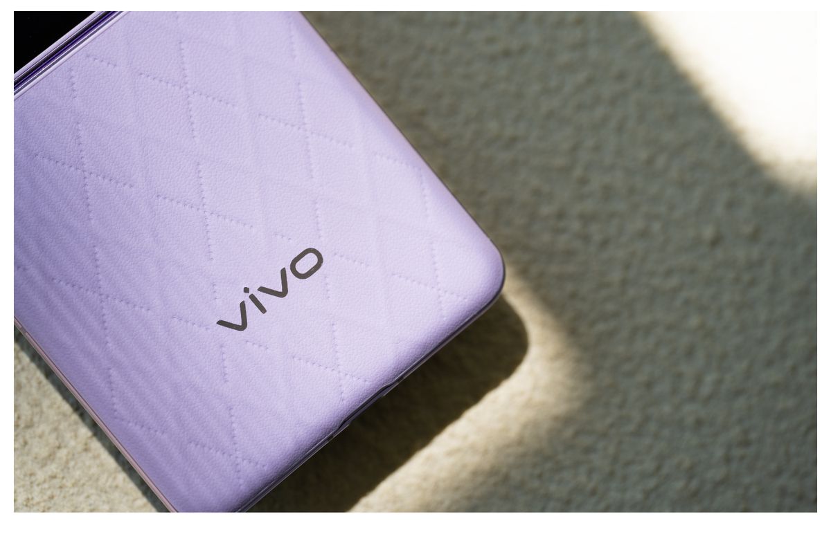 vivoxflip新款横屏旗舰,翻盖式折叠屏手机vivoxflip