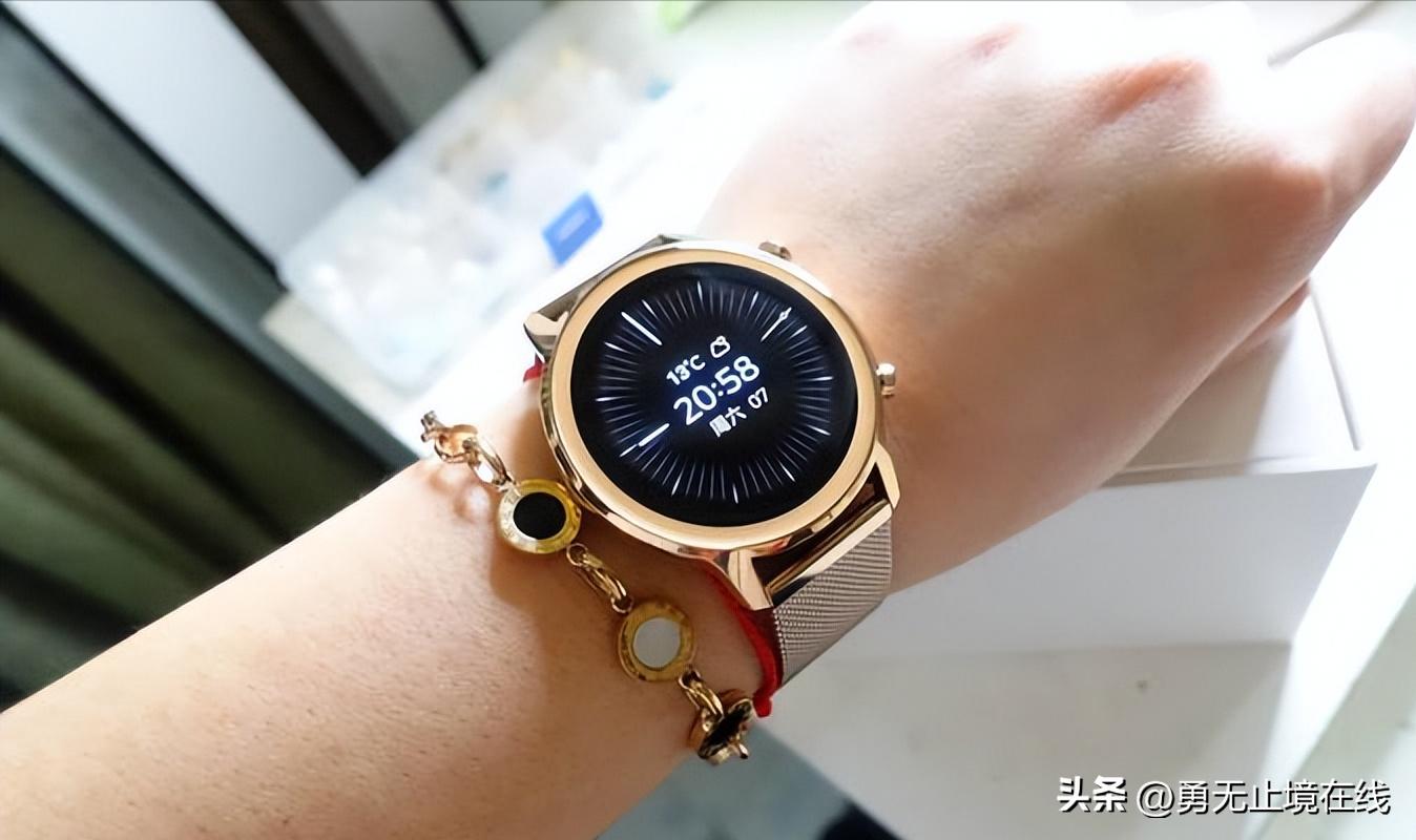 现在智能手表哪一款比较好,智能手表哪款手表比较好