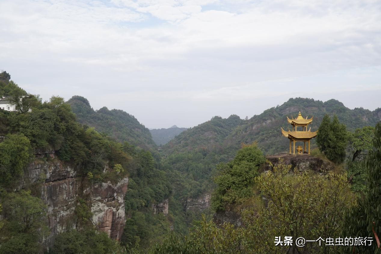 天开神秀齐云山自拍,天开神秀齐云山图片