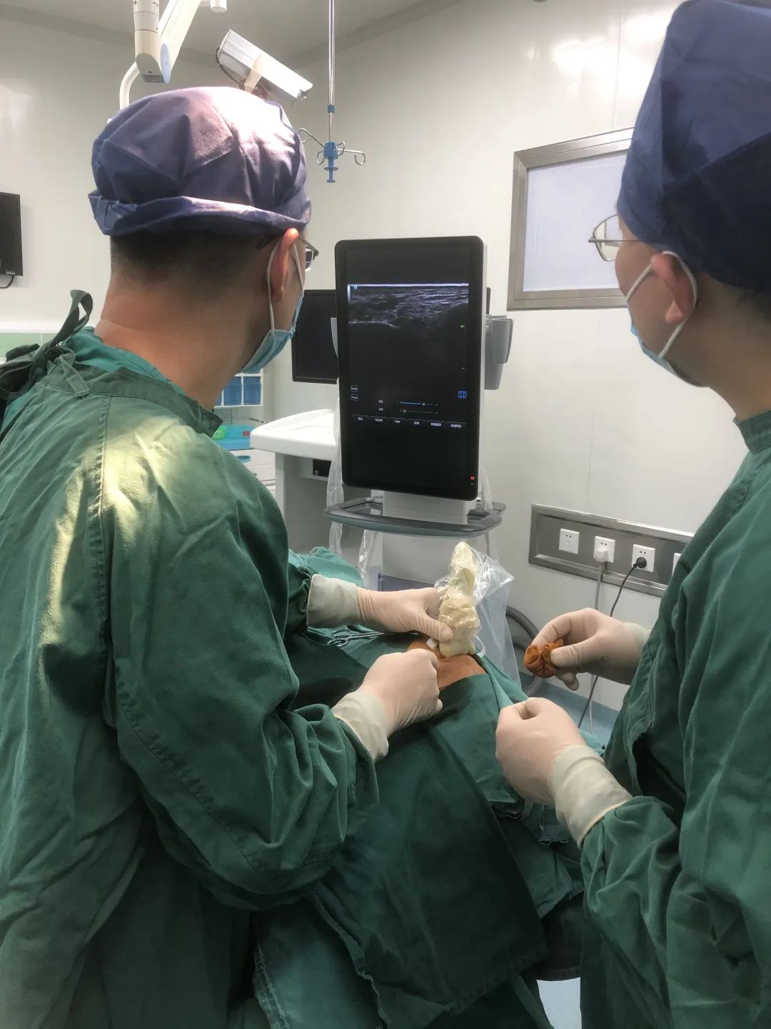 神经电刺激植入术为顽固性头面部带状疱疹后遗神经痛患者解忧