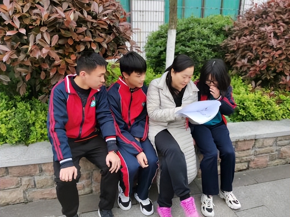 教育的使者——记衡阳市第十五中学刘智英老师