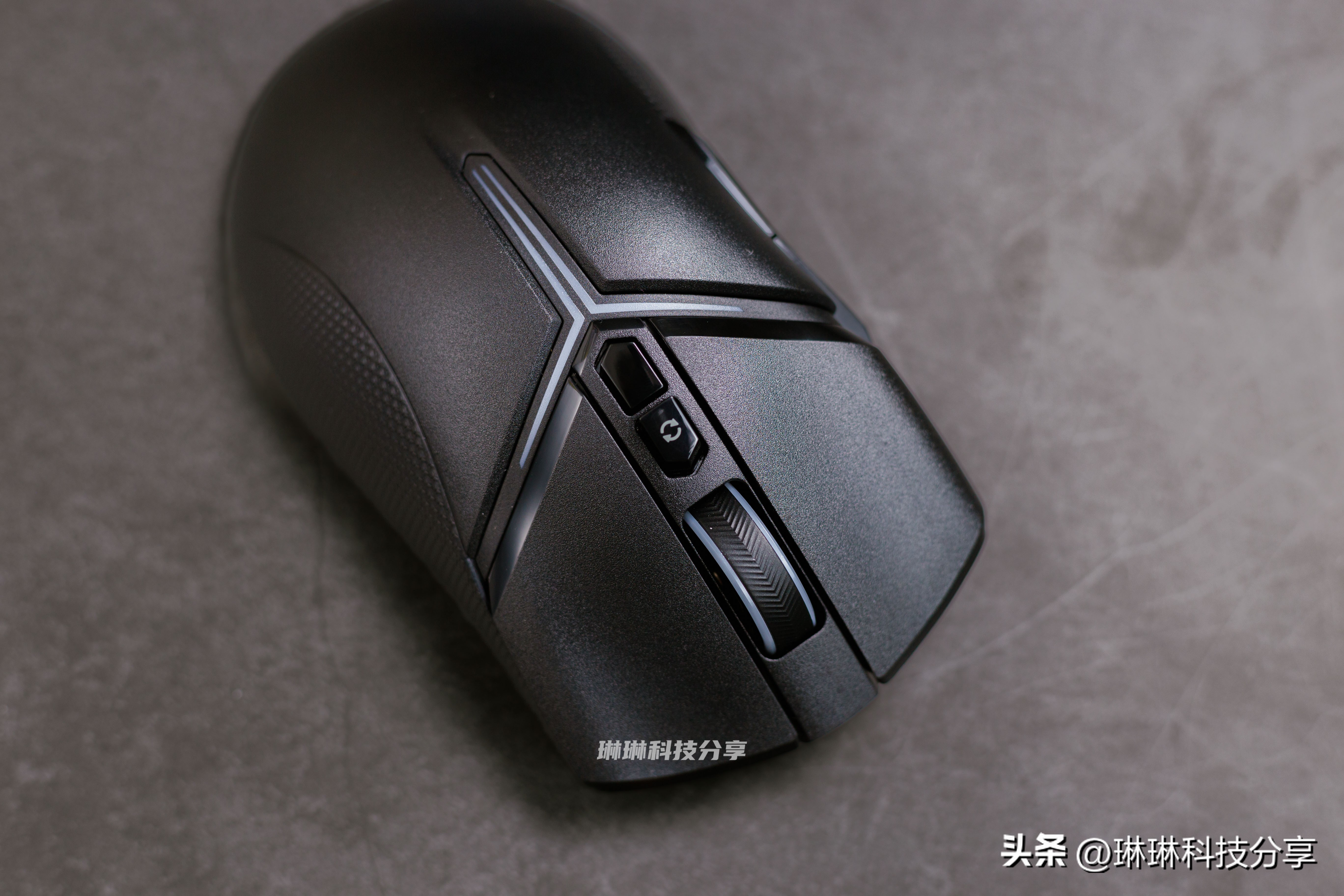 拯救者m7无线游戏鼠标怎么用,拯救者m7鼠标适合玩哪些游戏