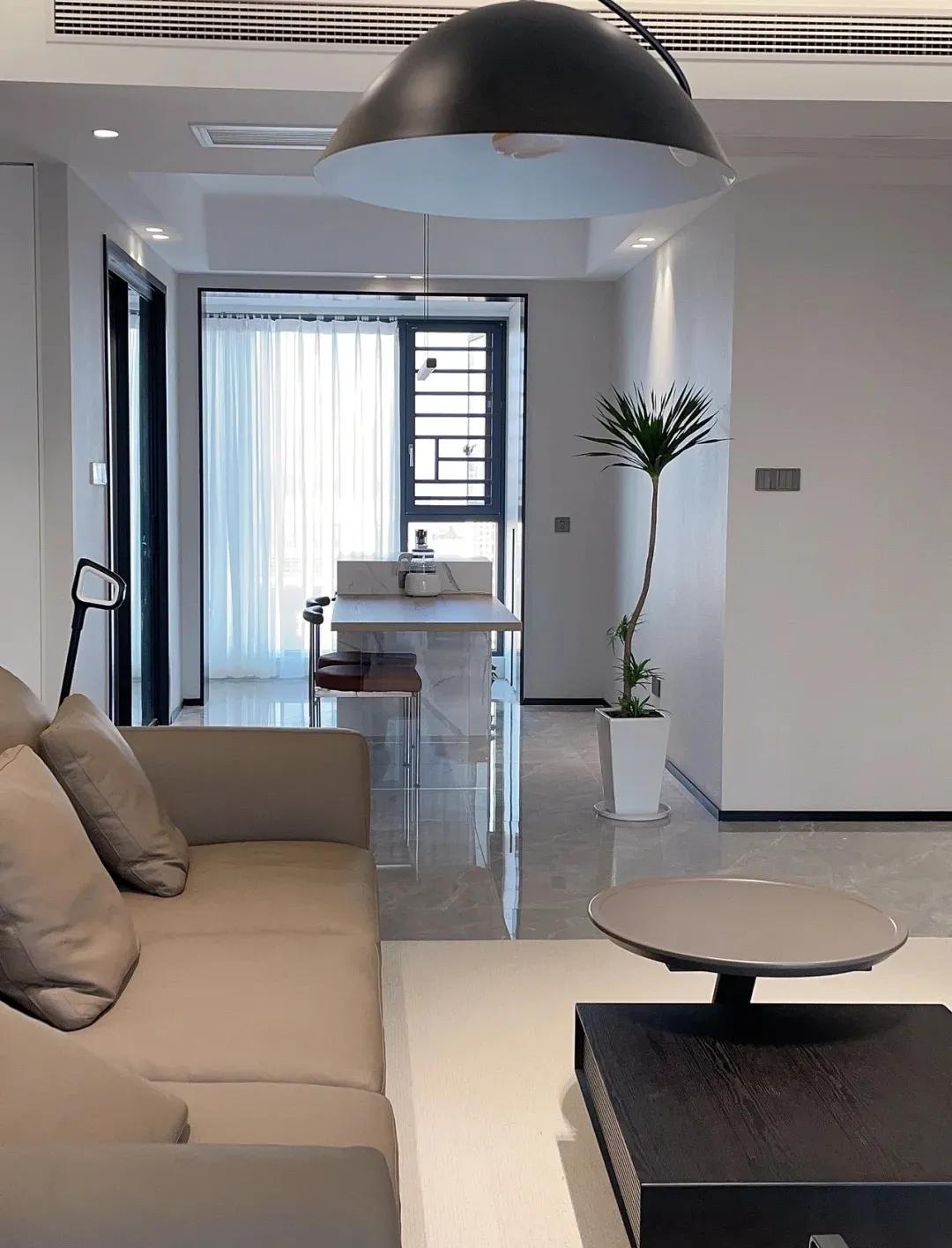 极简风格装修100平暖色调,极简穷装修