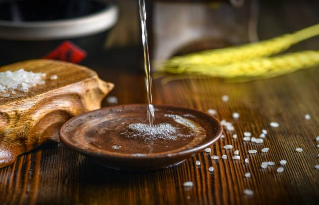 做白酒代理前景怎么样,我想代理白酒加盟店怎么找