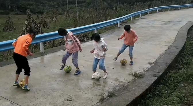 语文是体育老师教的后面是啥,语文是体育老师教的吗高情商回复