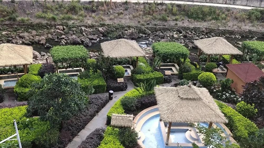 昆明的滇池周边有哪些不错的温泉,昆明温泉酒店吃住一体推荐五华区