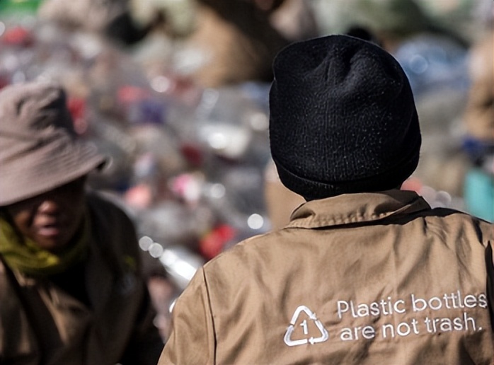 2022包装行业回顾：乌克兰战争、化学回收和生物塑料