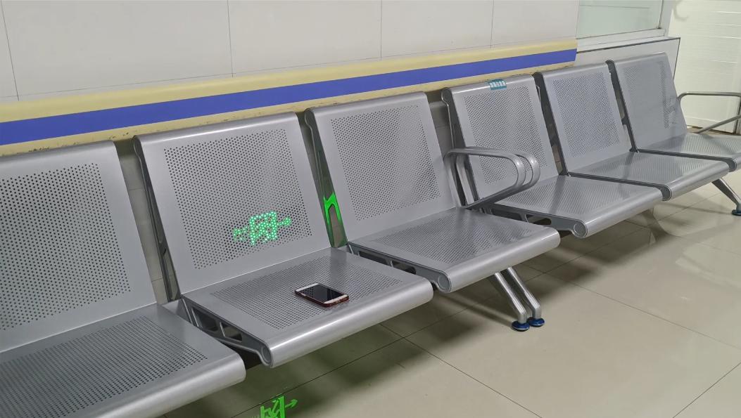 渭南市第一医院：“机”不可失帮粗心大爷找回手机