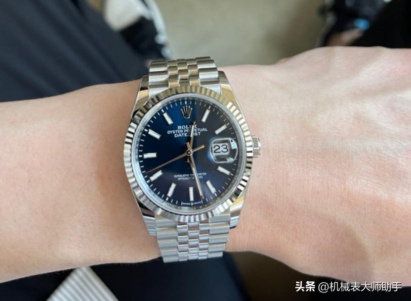 双日历十大品牌名表正品,十大名表哪个性价比高