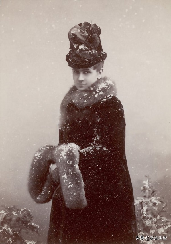 卡特琳娜·施拉特，茜茜公主的替身，弗朗茨的影子情人