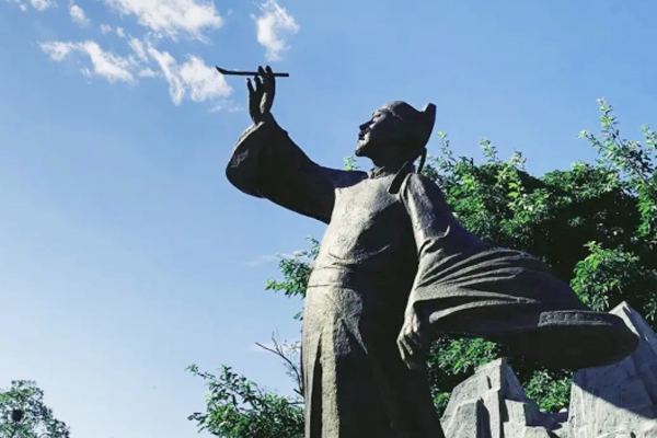 陈子昂怀才不遇的诗句,陈子昂最出名的诗句