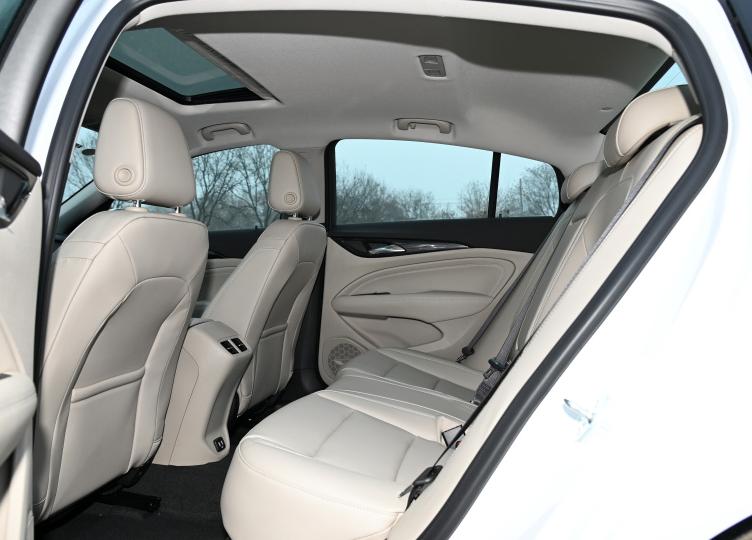 别克新君威20款落地价多少1.5豪华,别克君威20t实际落地