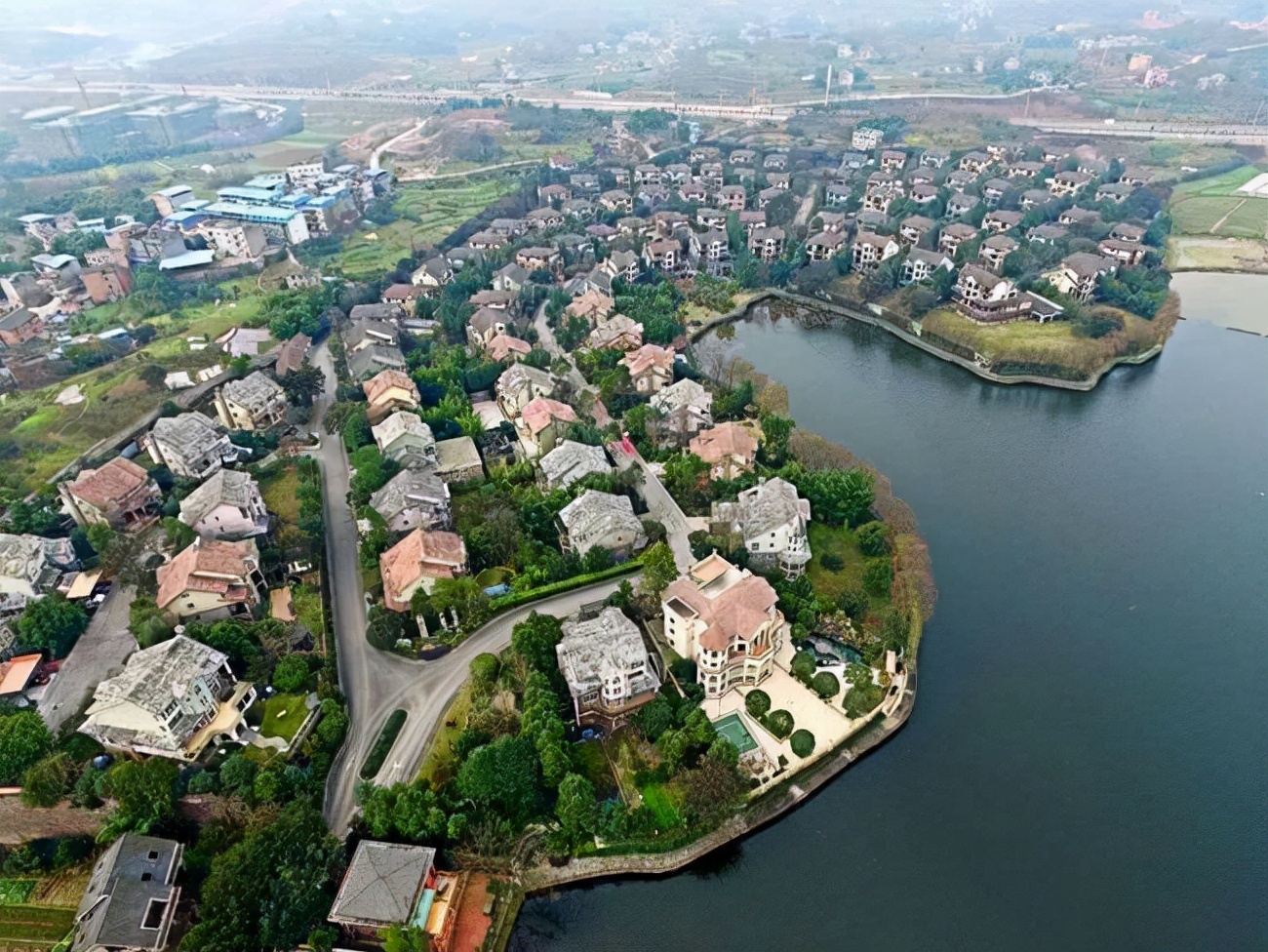 曾经身家过亿如今破产,身价过亿的网络红人