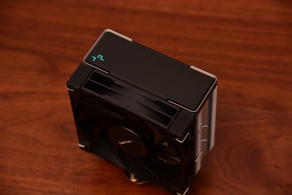 DDR5与DDR4？Win11与Win10？12600K对决5600X实战