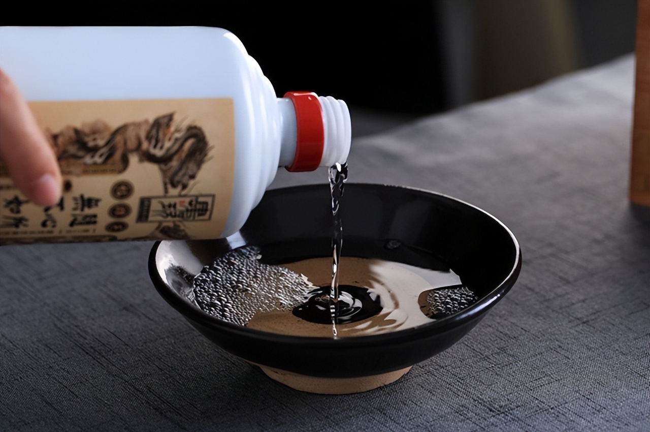 低端白酒代理如何起步做,白酒市级代理怎么运作