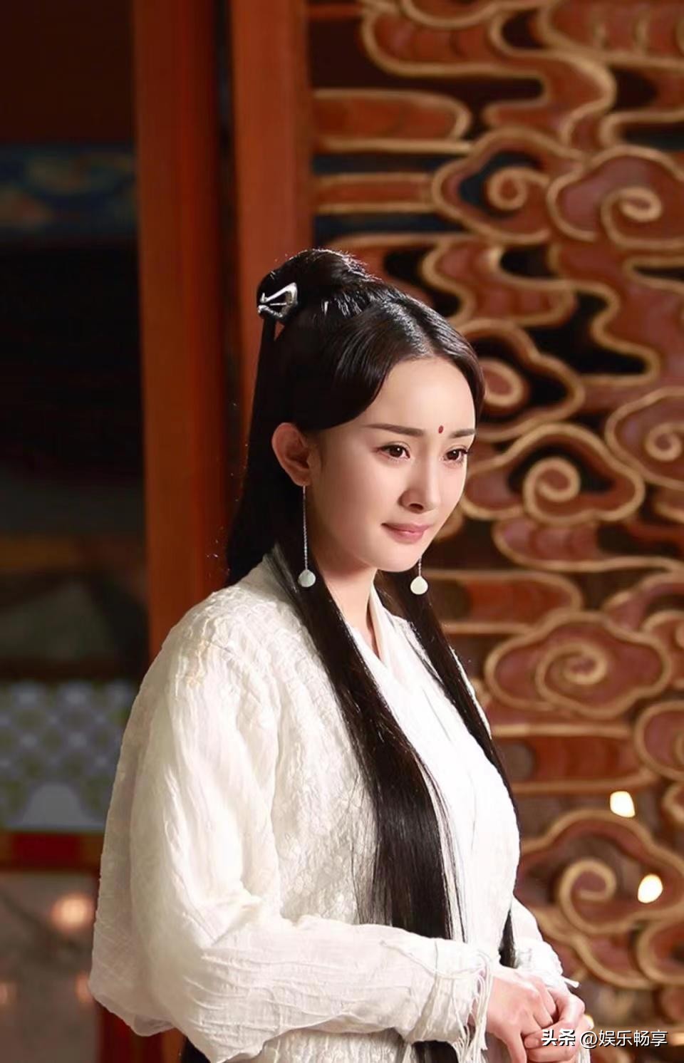 “拼命三娘”杨幂敬业精神获盛赞,拼命三娘是杨幂还是赵丽颖