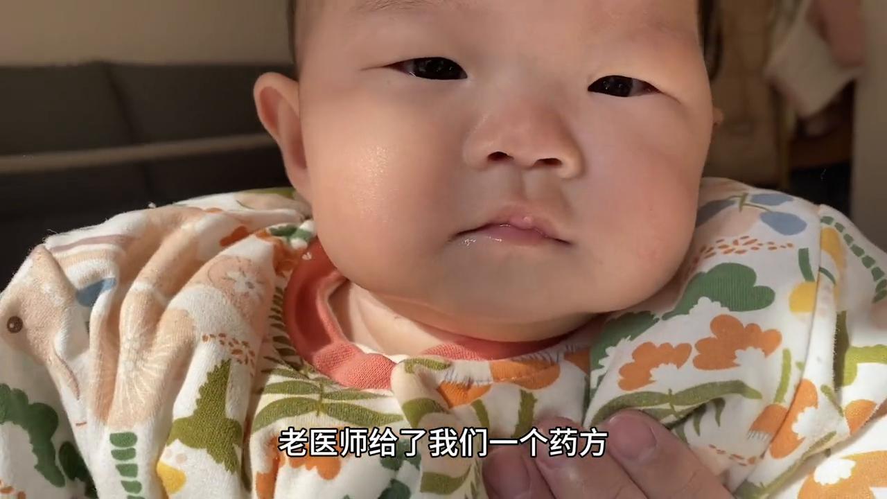 8月龄13斤的宝宝每天都在很努力的成长#记录你的点点滴滴