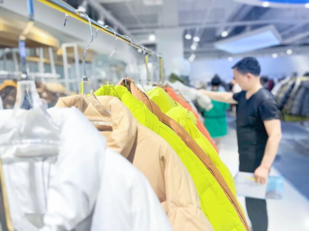 汇聚潮流服装品牌,汉口北品牌服装冬