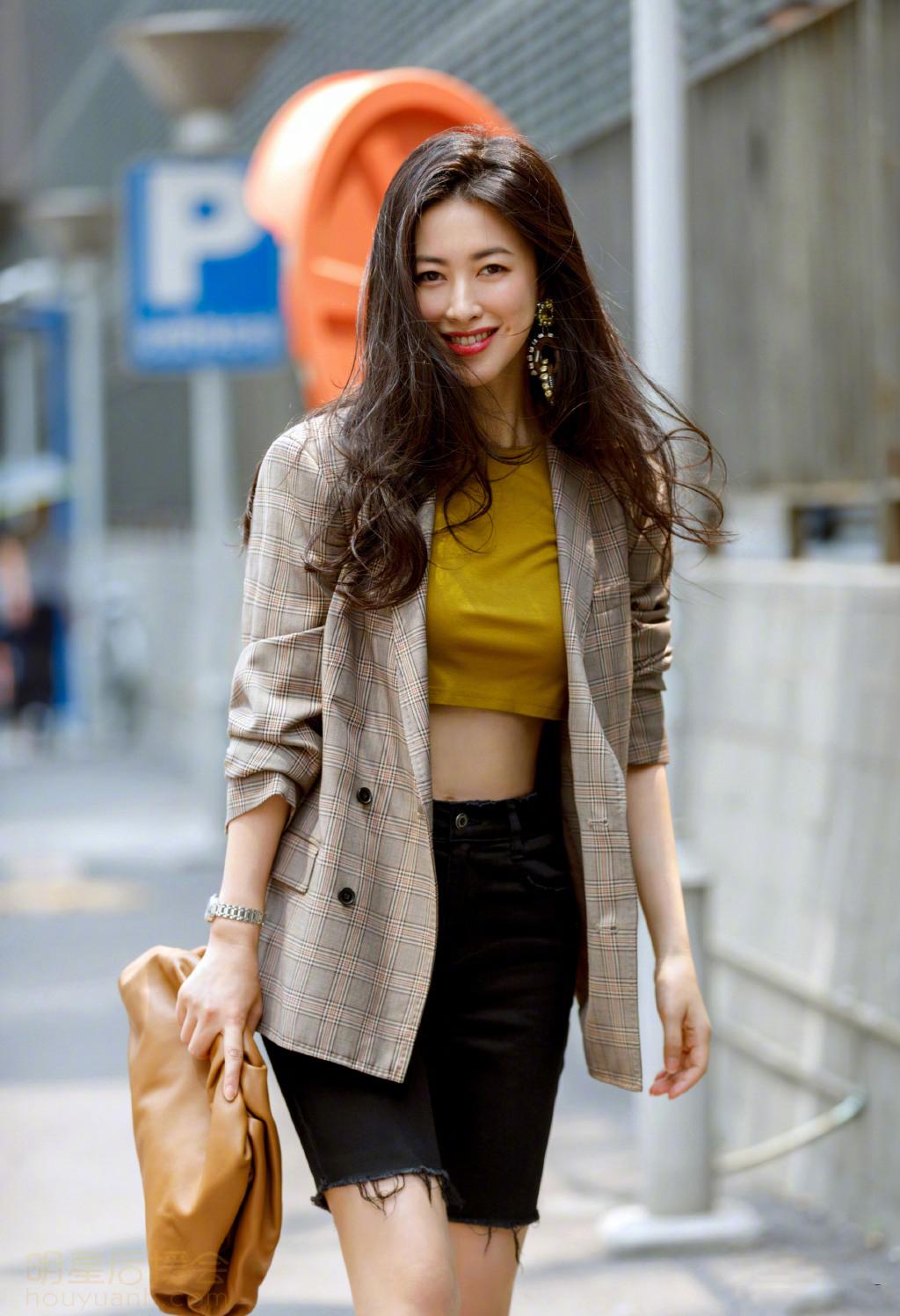 朱珠：迷倒世界顶级富豪，收服“帮派最狂太子”，却下嫁美术老师