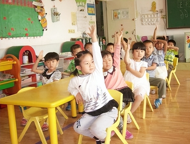 给新生儿取名叫万涂思瑞,父母给孩子取名带典故