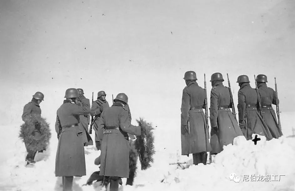 好收吾骨瘴江边的下一句,好收吾骨瘴江边