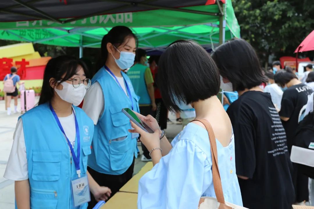 龙岩技师学院怎么样,邱毅龙岩技师学院