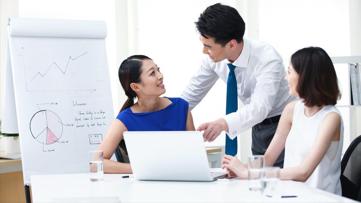 艺术生非常好考大学，将来就业怎么样？