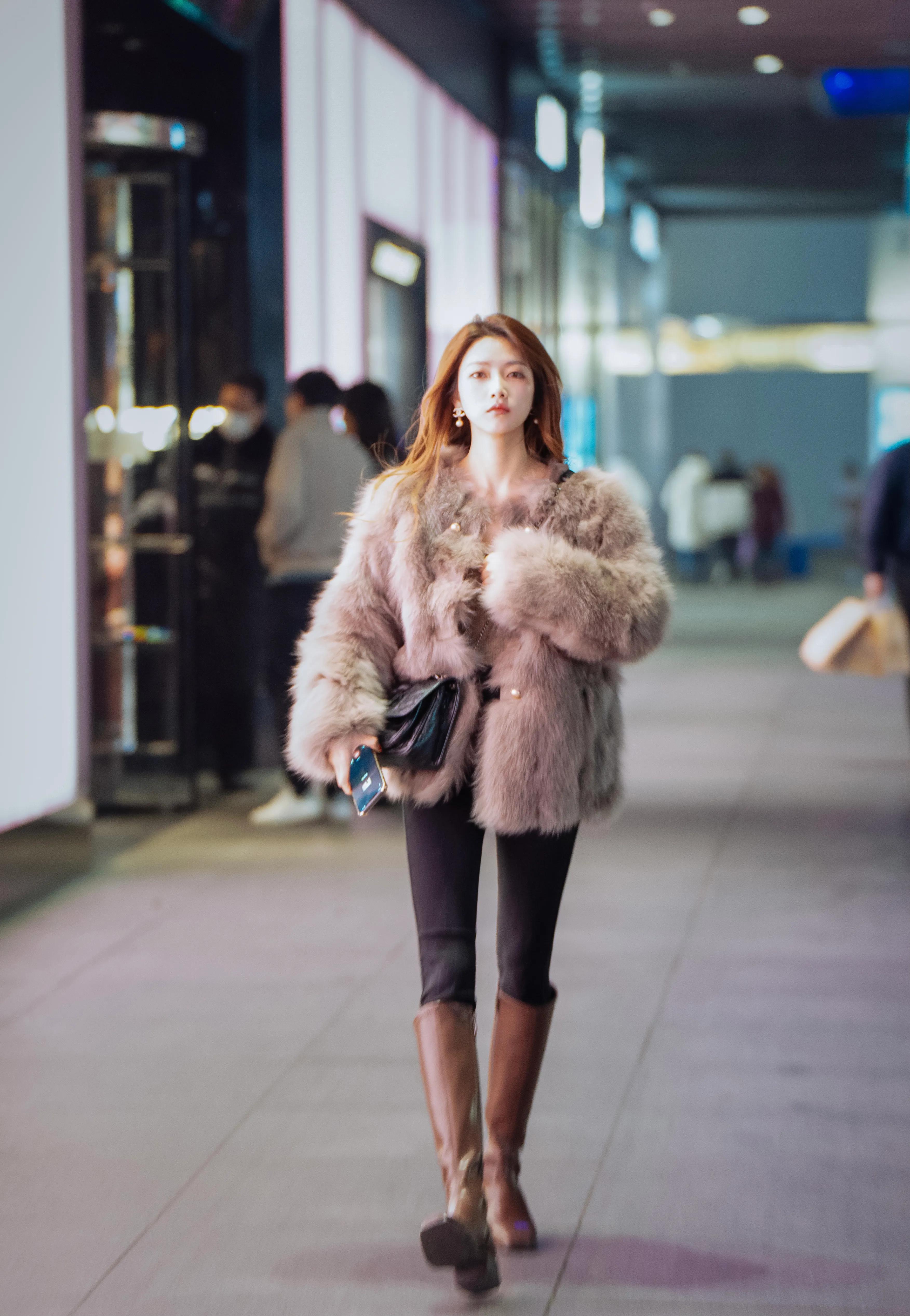 高街ysl包包穿搭,ysl包包哪款实用又好看