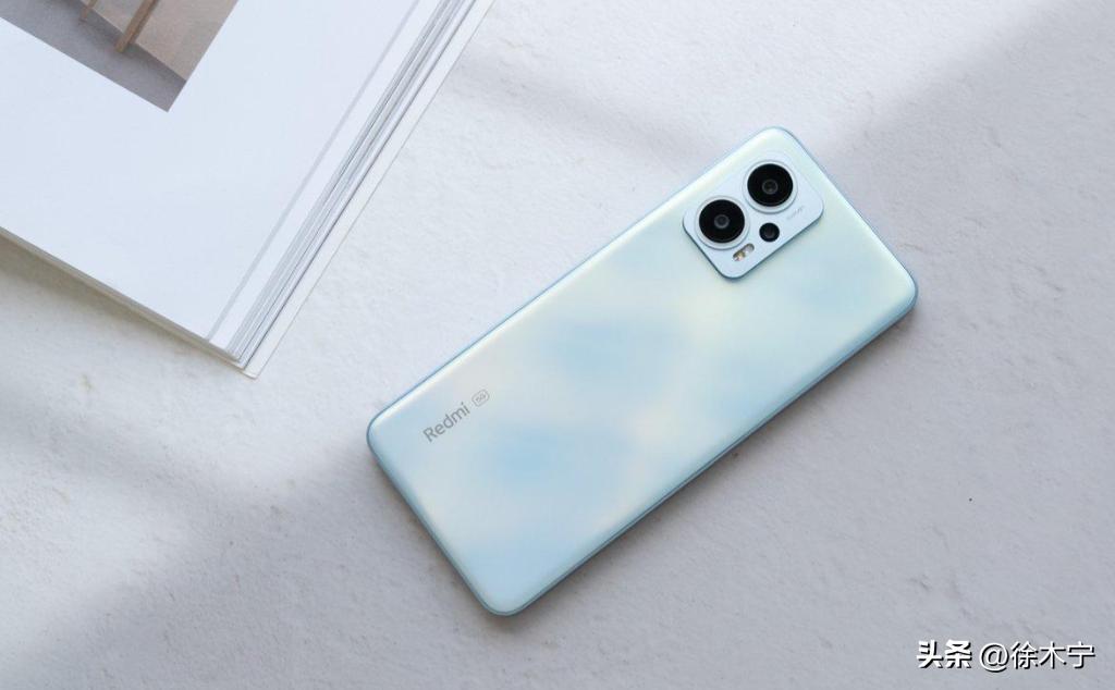 手机怎么样护眼不伤眼睛,手机护眼模式并不能完全保护眼睛