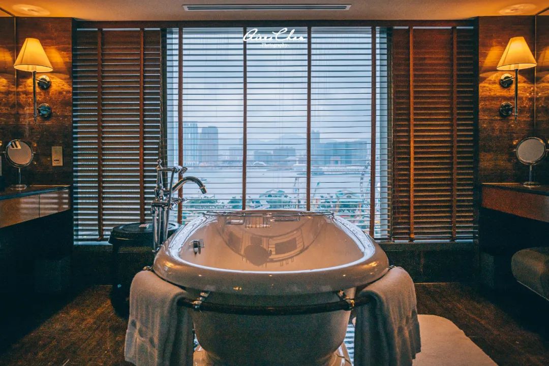 香港文华东方历史,香港文华东方