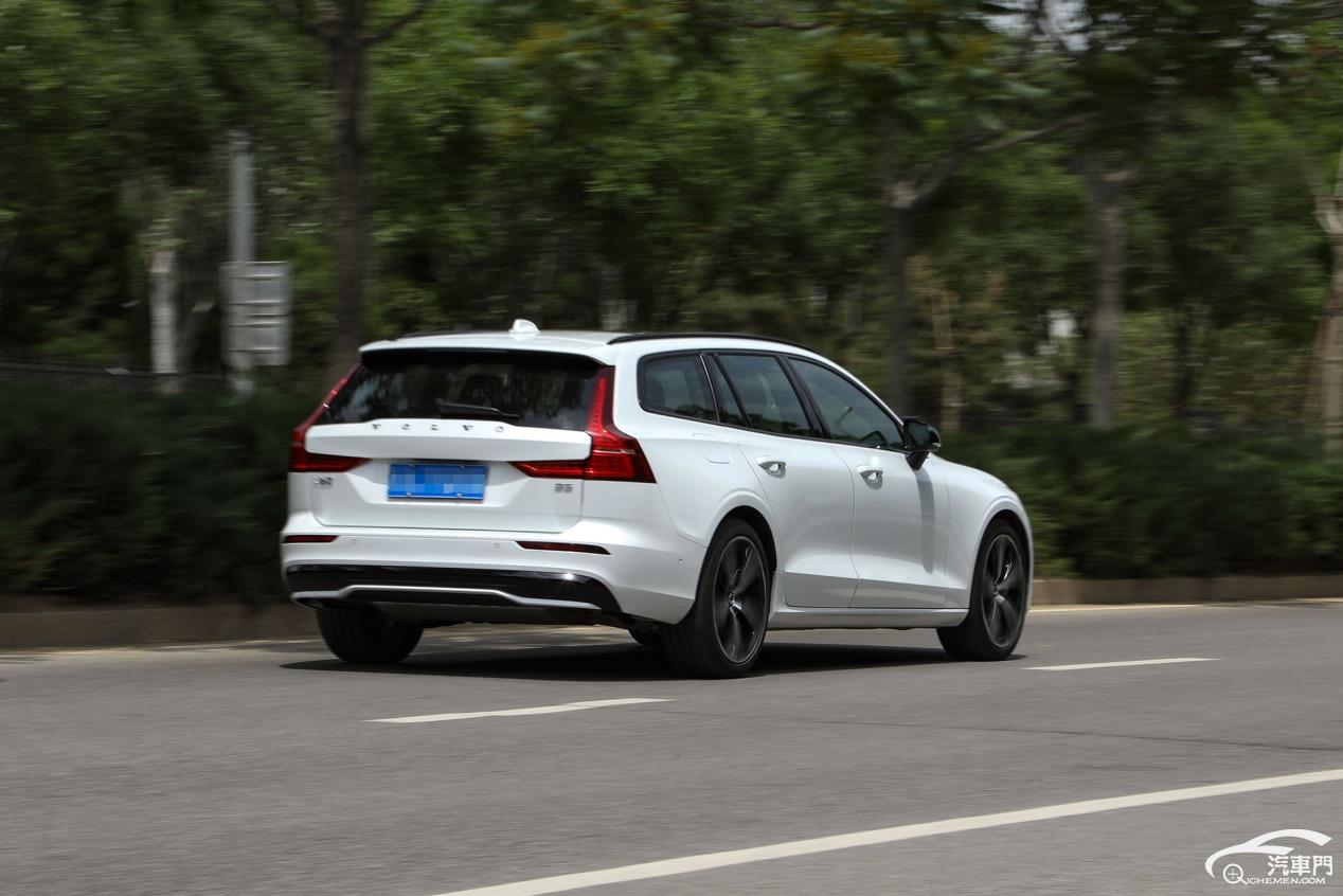 沃尔沃瓦罐车v60和v90,自驾游沃尔沃v60旅行版瓦罐