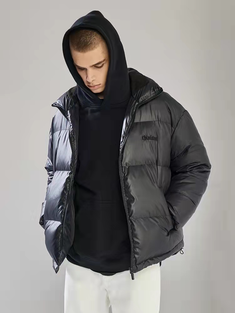 加绒卫衣外套内搭毛衣,冬天内搭是卫衣保暖还是毛衣保暖