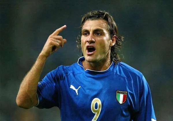 历史最强10号球员,史上最厉害的9号是谁