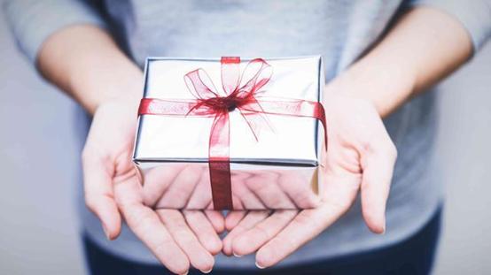 4个送礼诀窍学会了你将终身受用,送礼三大秘诀