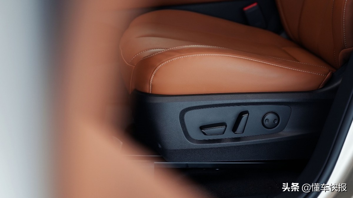 现代东方豪华，售价39.98万元起，全新一代英菲尼迪QX60实拍解析