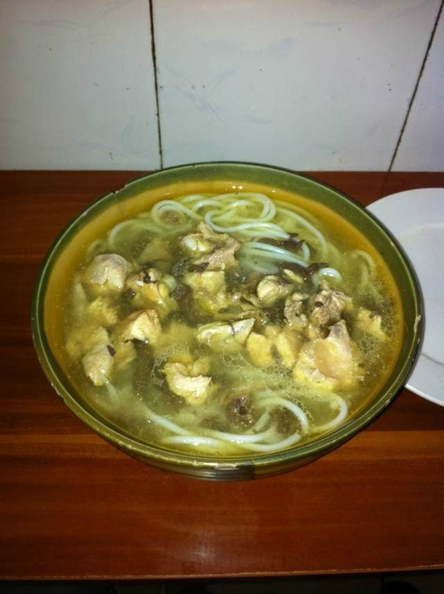 昆明美食推荐南屏街米线,云南米线美食攻略