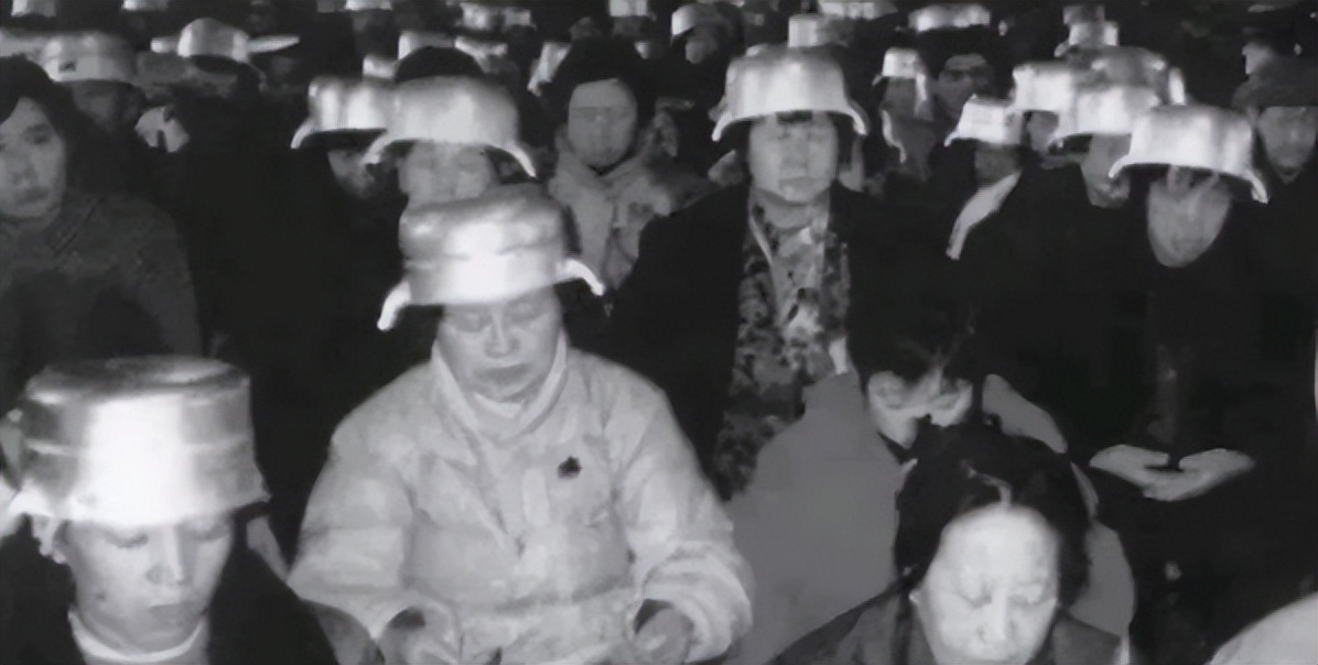 贵州“得道飞仙案”：男干部受*子骗**蛊惑，害死7条命后遁水招魂