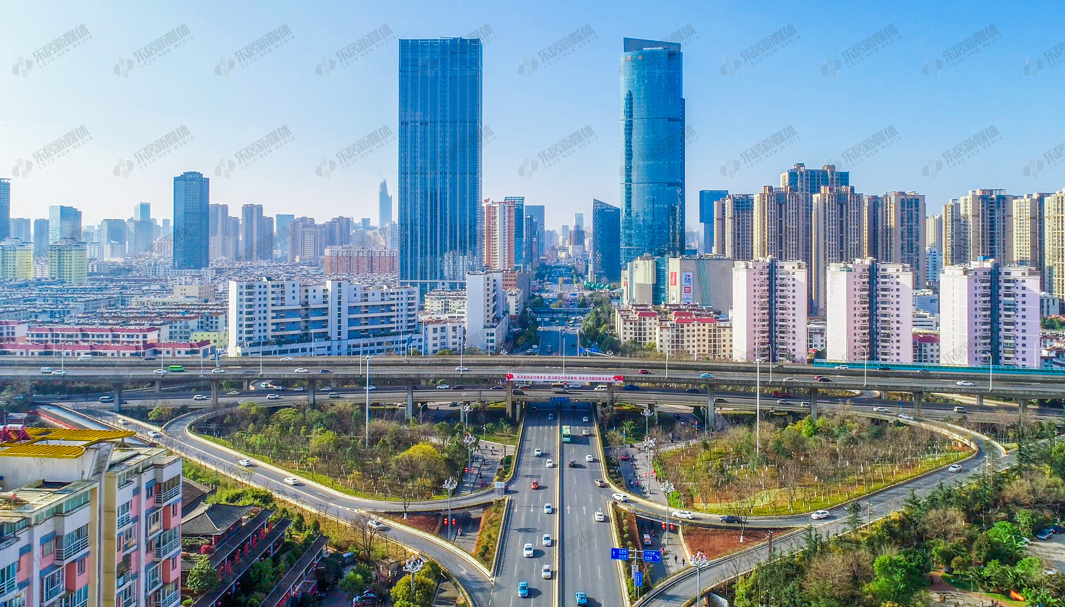 “8+2”多元化构筑品牌护城河海荣集团入昆迭新滇池想象